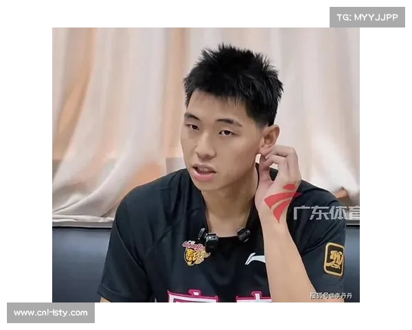 杜润旺膝伤缺席京粤战，崔永熙因个人原因缺阵